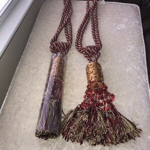 NWT Decorative custom curtain tiebacks (set of two)